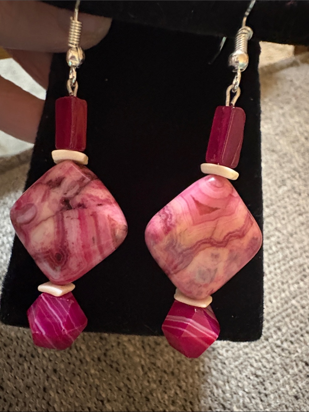 Women’s Pink Agate Stone Drop Earrings - Elegant Pink Bead Design